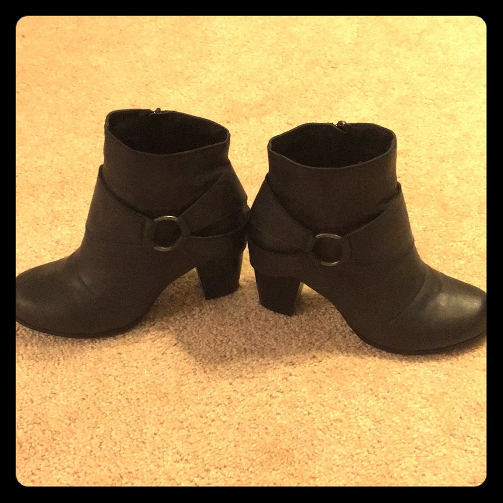 Black ankle boots